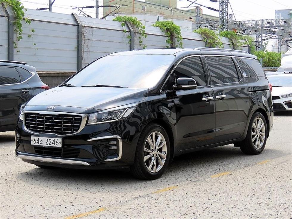 2019 - kia carnival