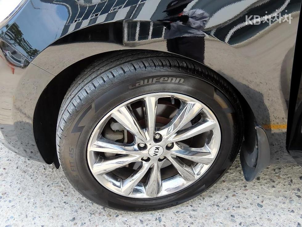 2019 - kia carnival