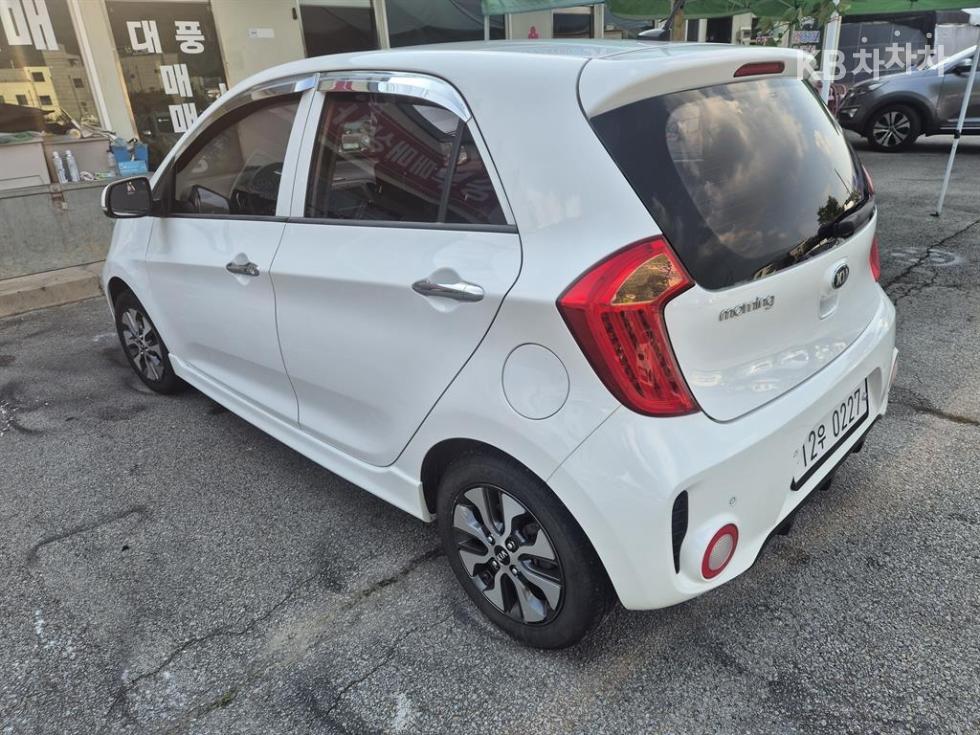 2016 - kia morning