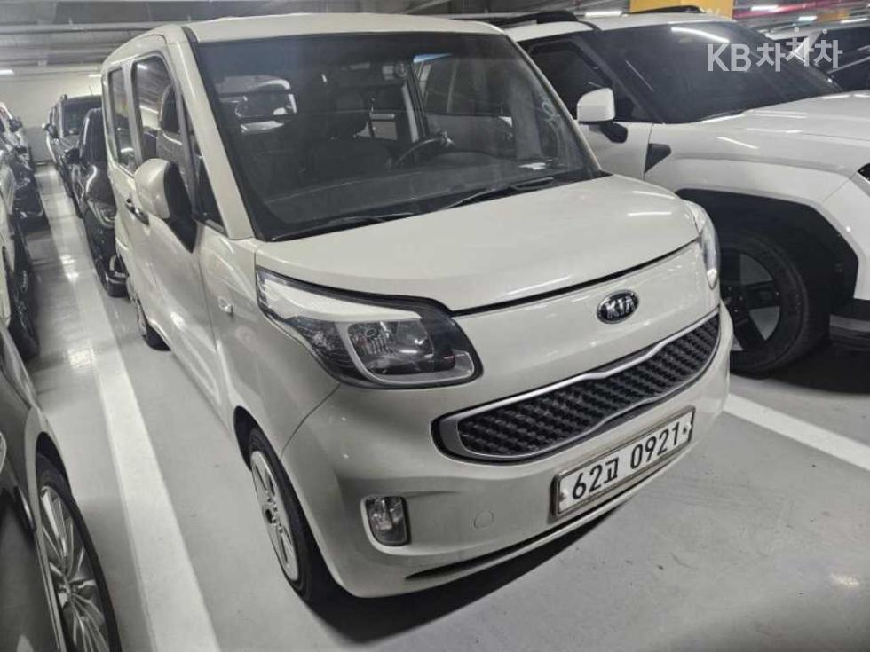 2013 - kia ray-ban
