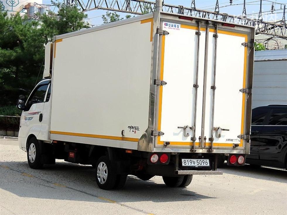 2022 - kia bongo iii