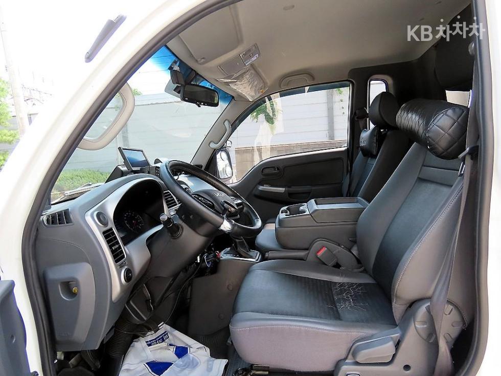 2022 - kia bongo iii