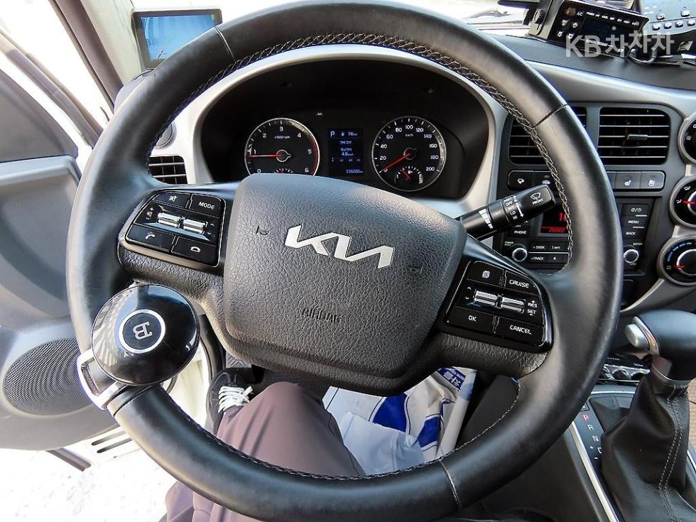 2022 - kia bongo iii