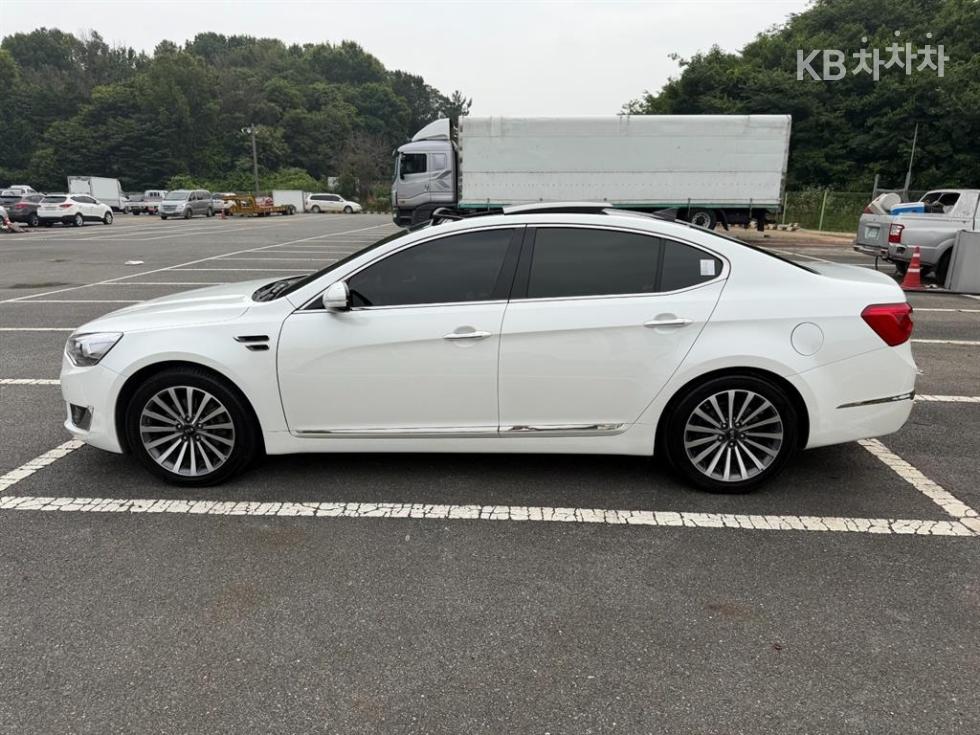2016 - kia k7