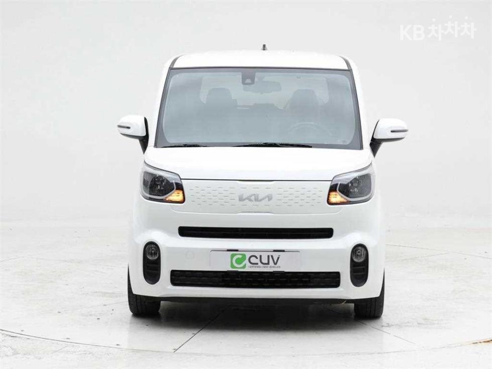 2022 - kia ray