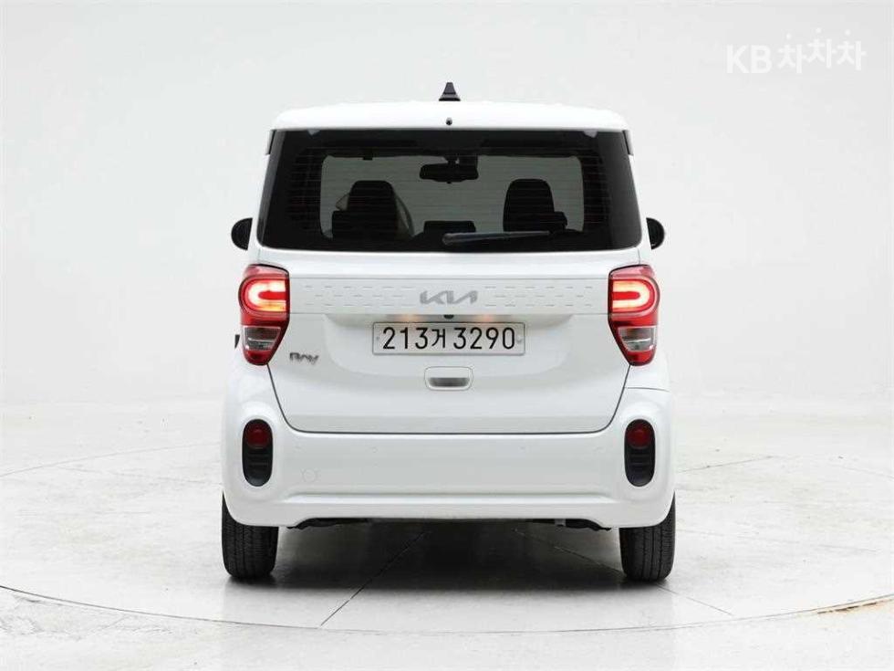2022 - kia ray