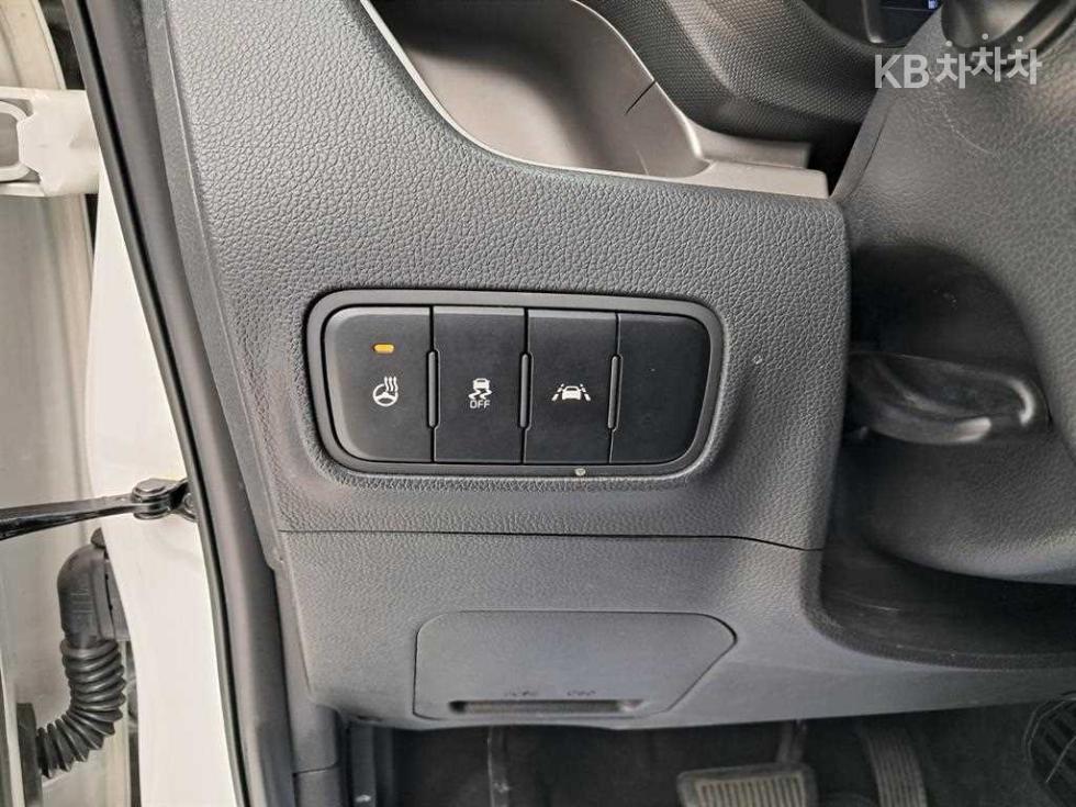 2022 - kia ray