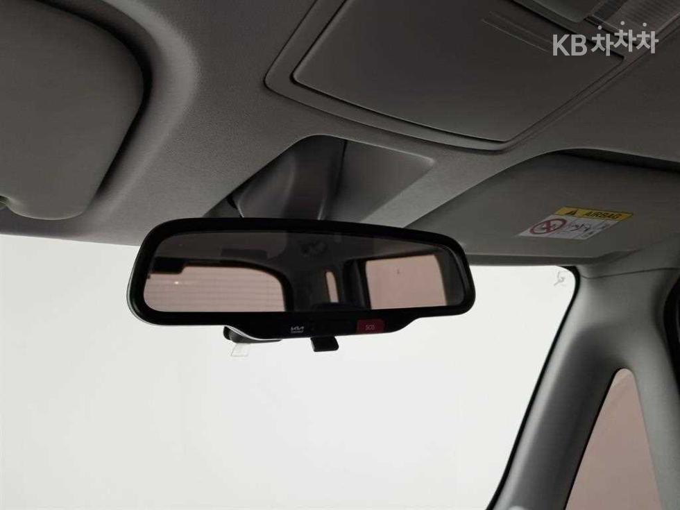 2022 - kia ray