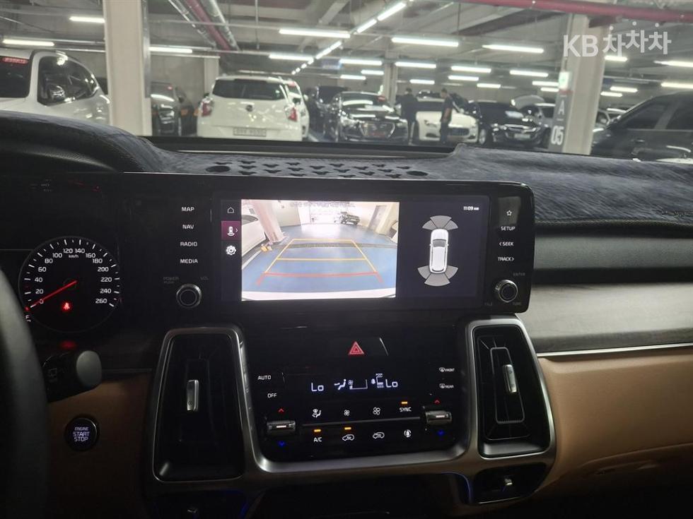 2021 - kia sorento