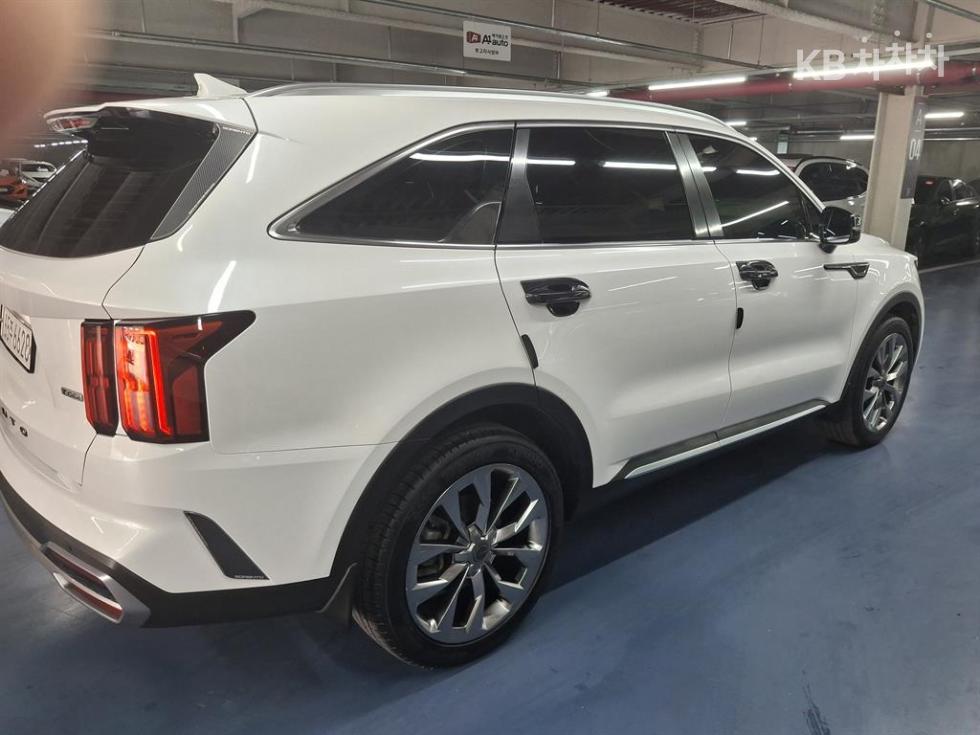 2021 - kia sorento