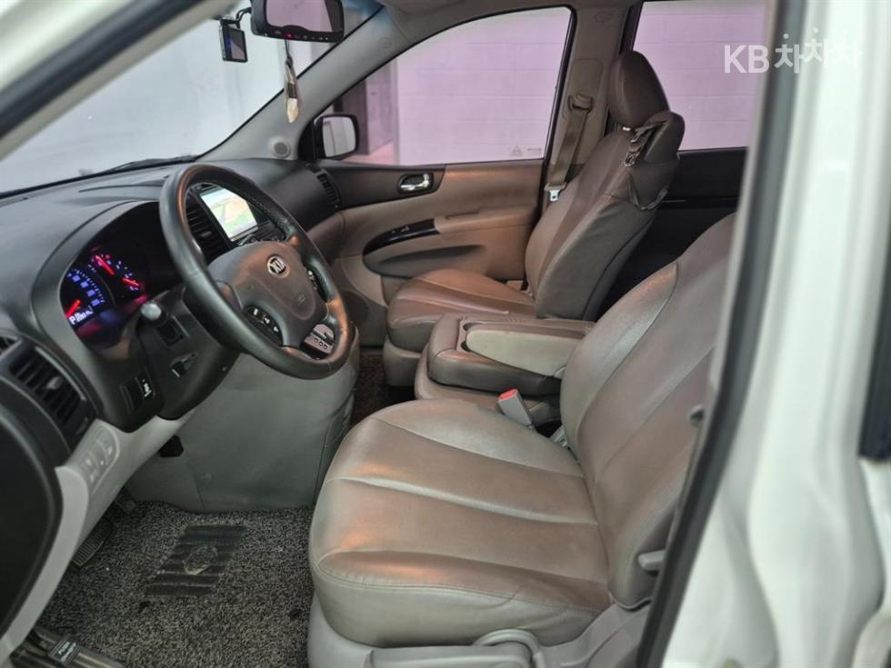 2014 - kia carnival