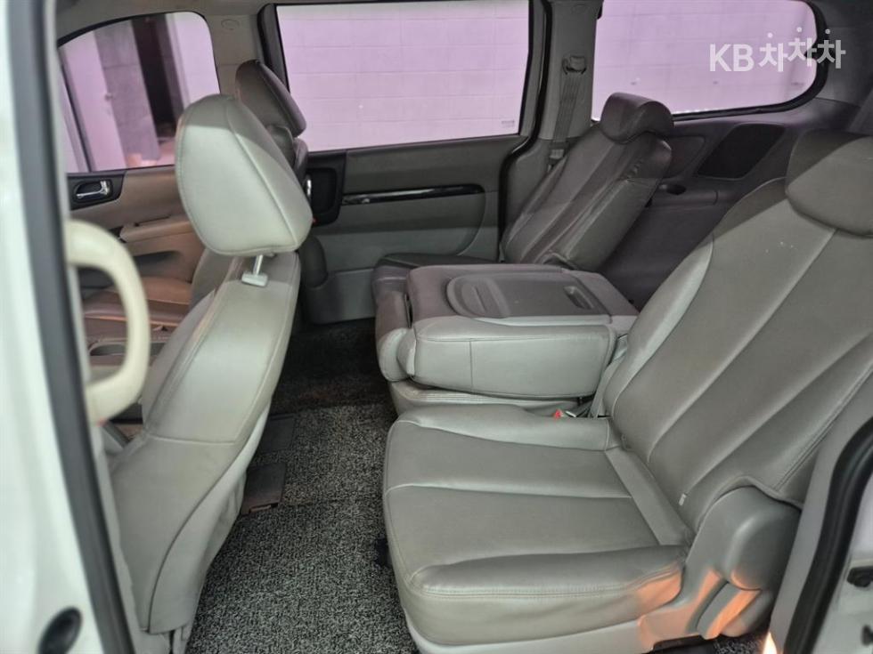 2014 - kia carnival