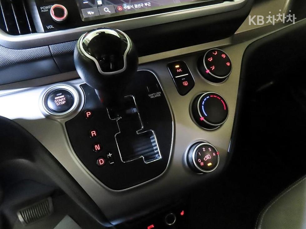2022 - kia ray
