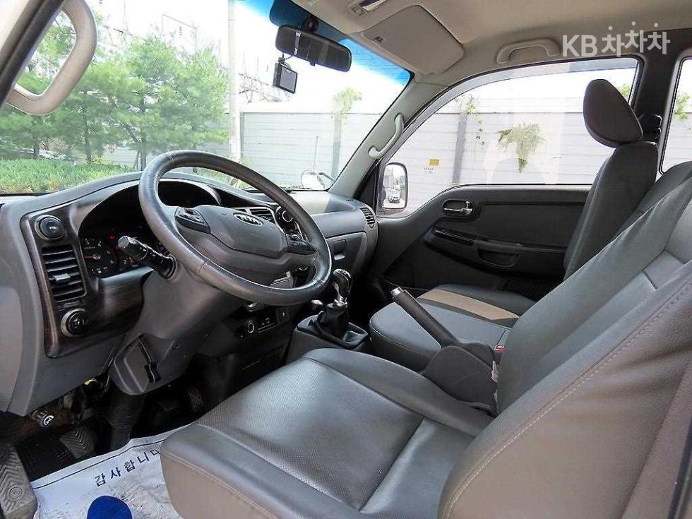 2019 - kia bongo iii