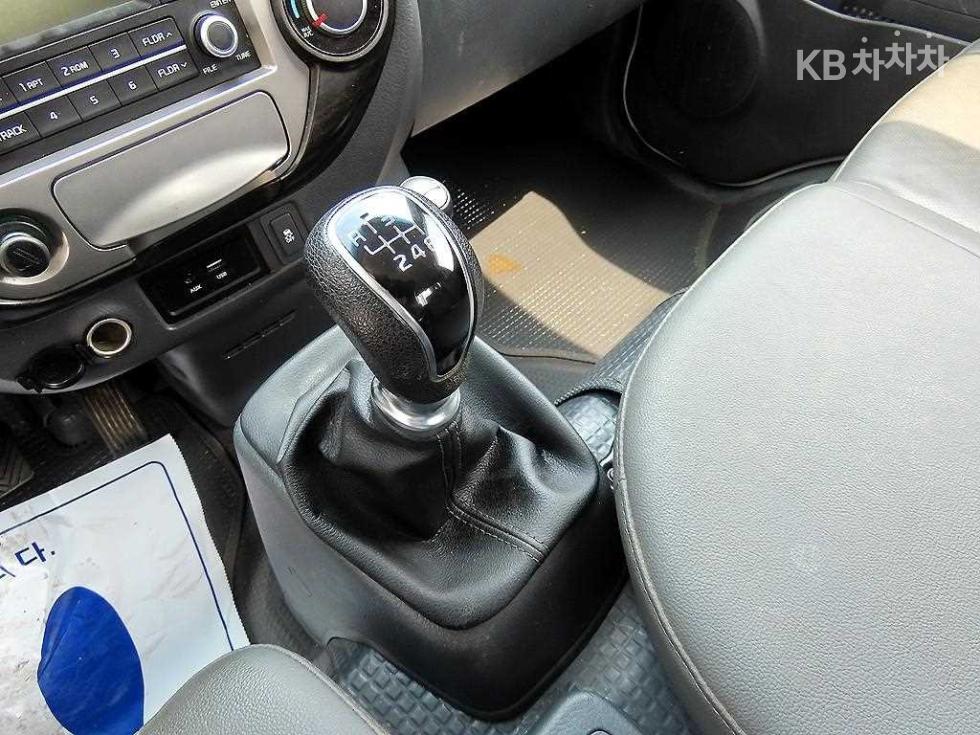 2019 - kia bongo iii