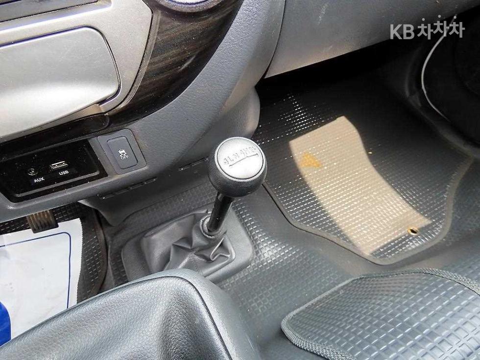 2019 - kia bongo iii