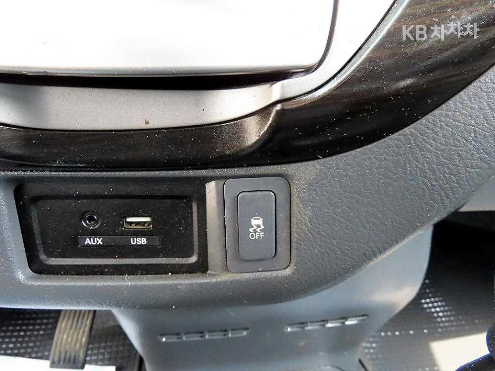 2019 - kia bongo iii