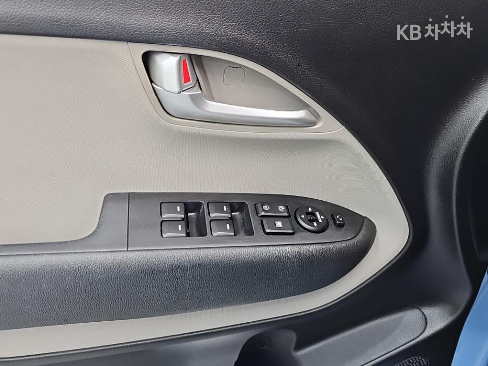 2013 - kia ray