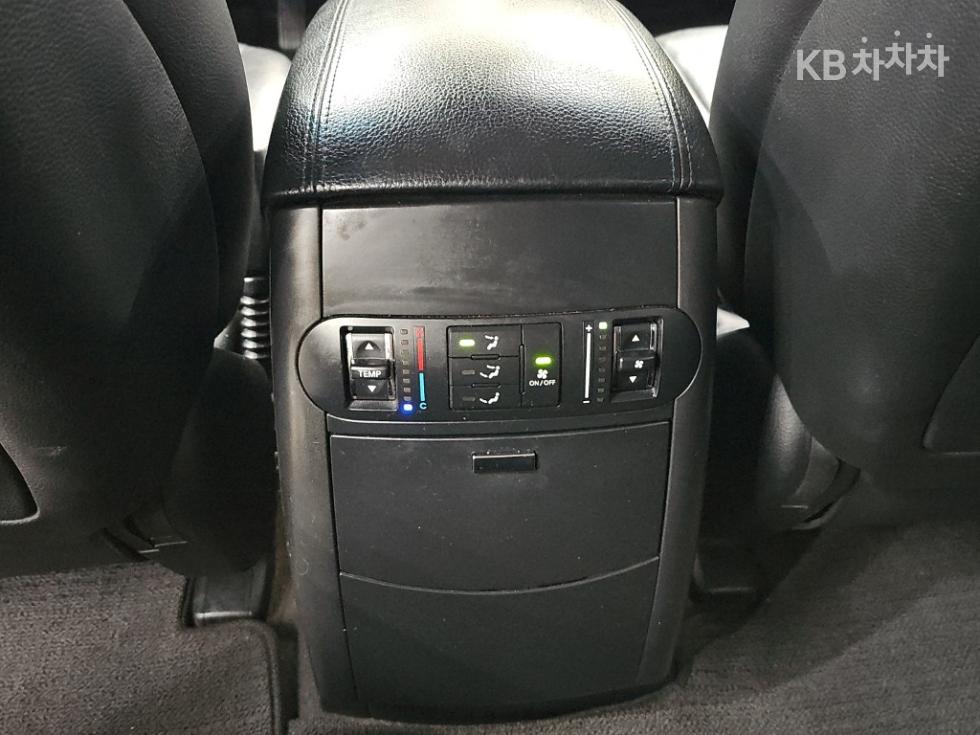 2012 - kia mohave