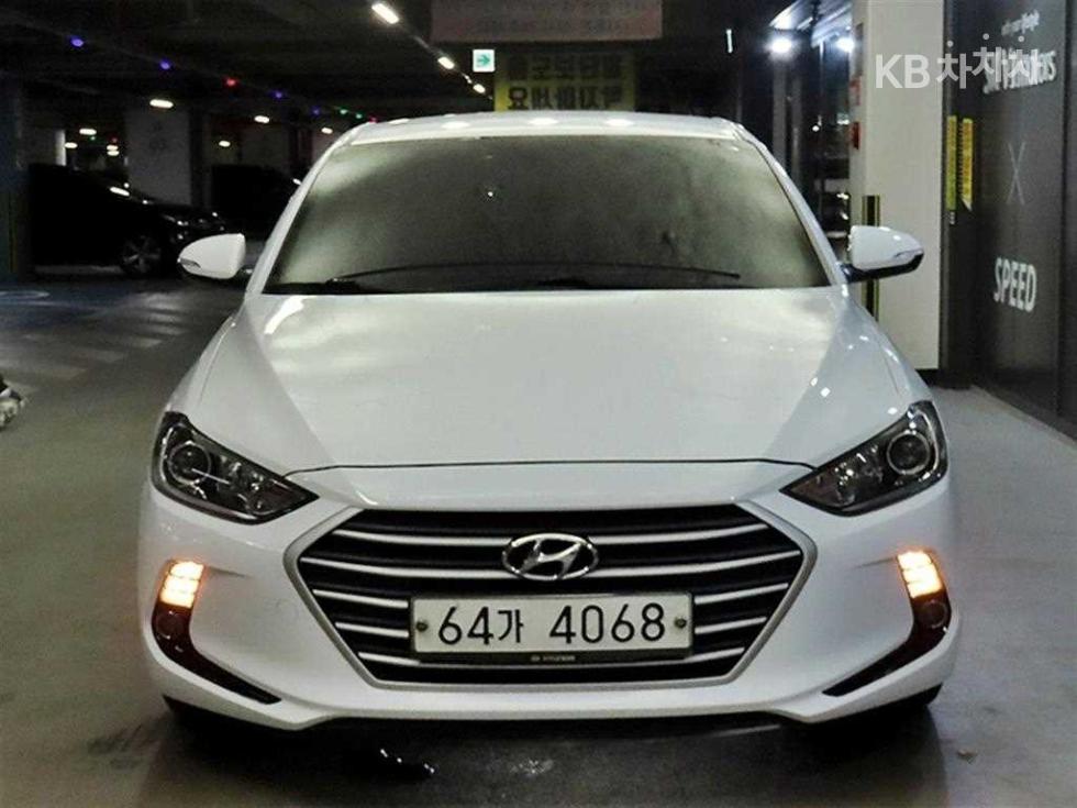 Hyundai Avante — miniaturë 2