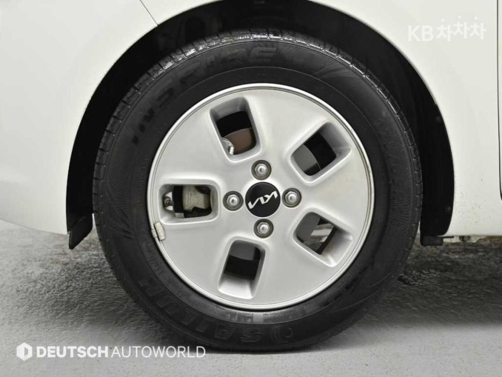 2022 - kia ray