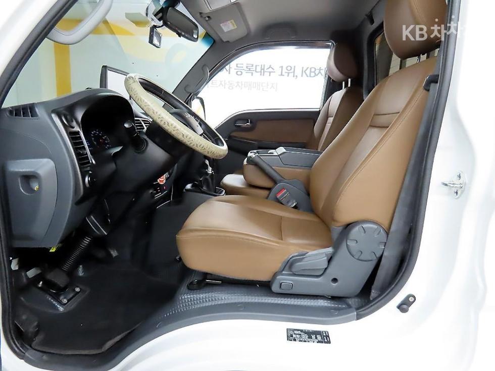 2023 - kia bongo iii