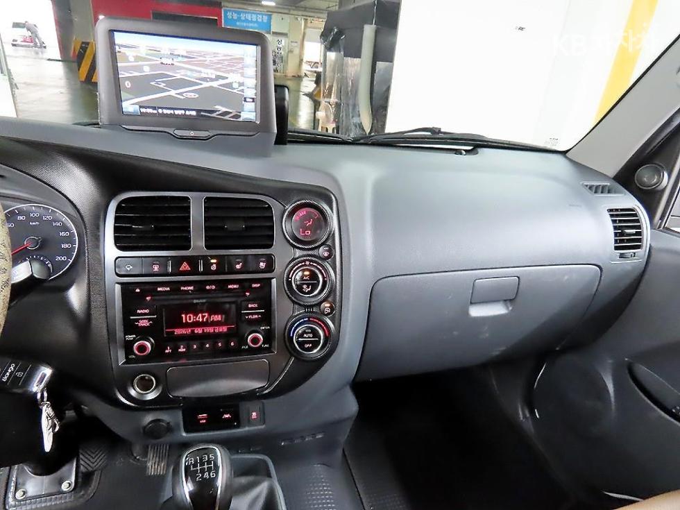 2023 - kia bongo iii