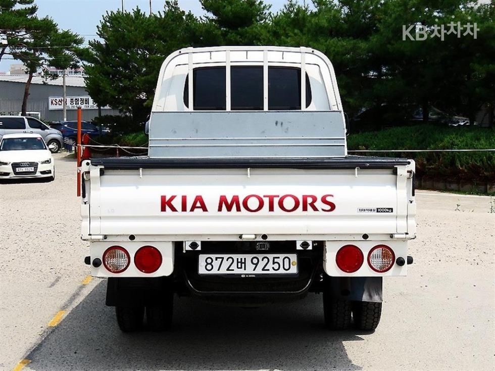 2017 - kia bongo iii