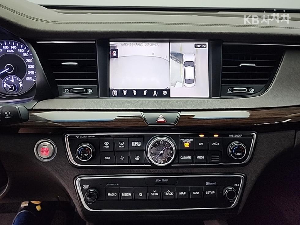 2018 - kia k7