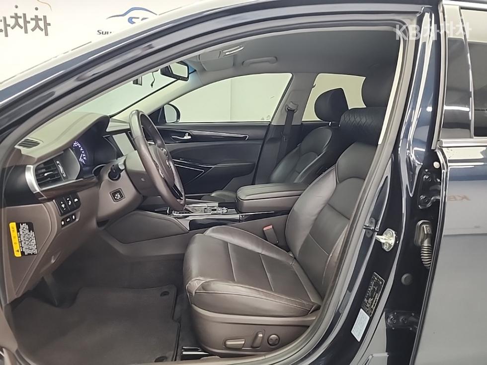 2018 - kia k7