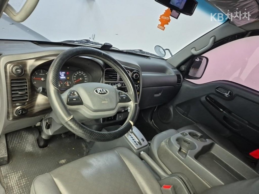 2019 - kia bongo iii