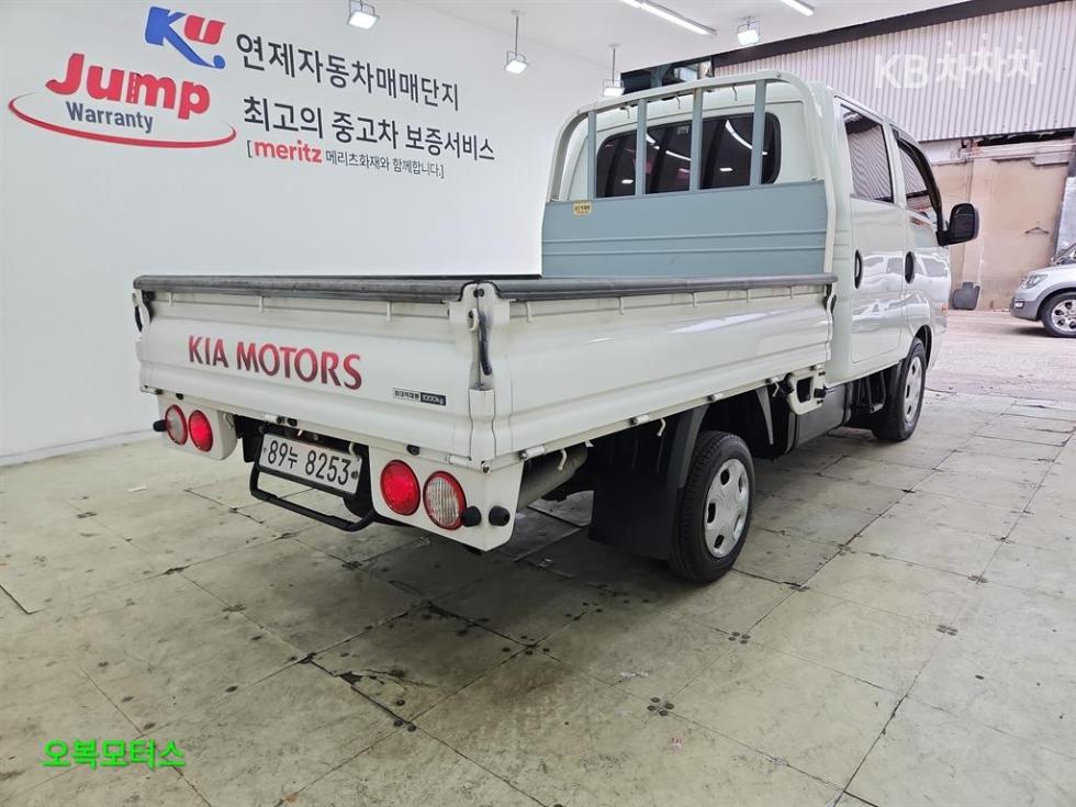 2016 - kia bongo iii