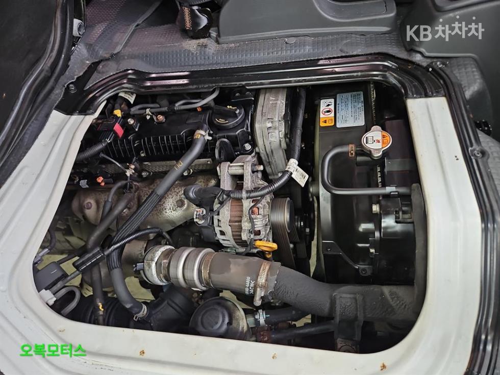 2016 - kia bongo iii