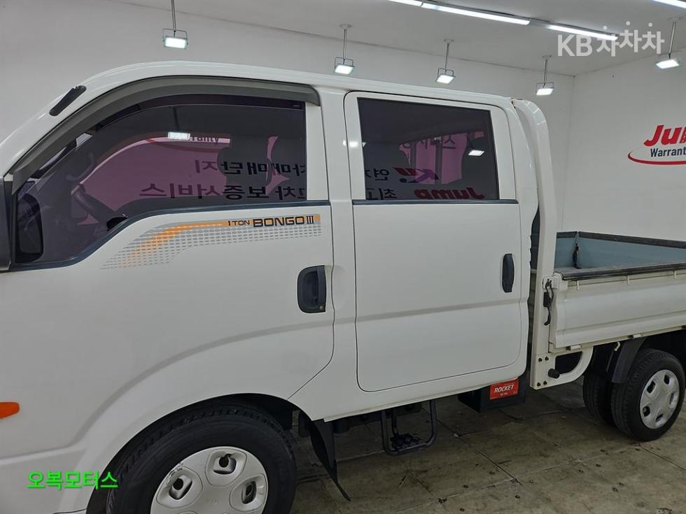 2016 - kia bongo iii