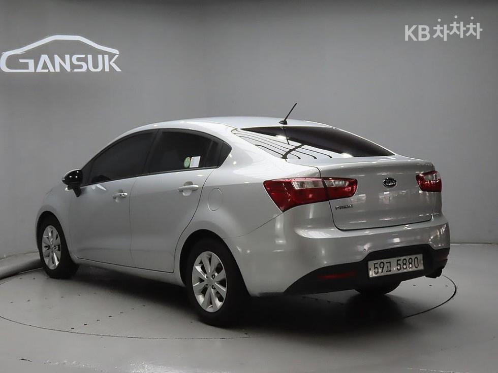 2014 - kia pride