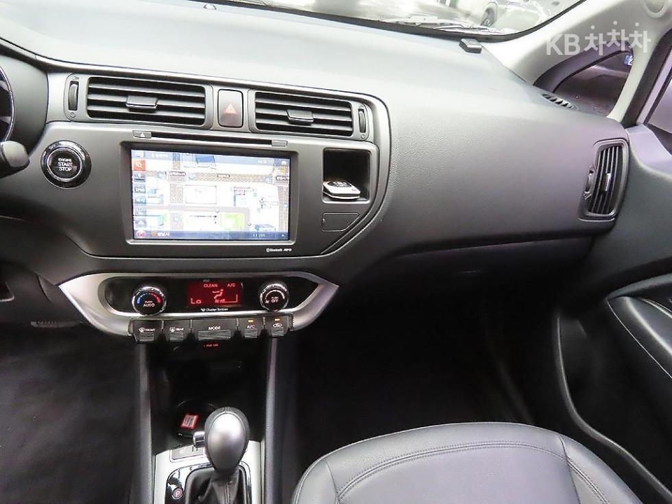 2014 - kia pride