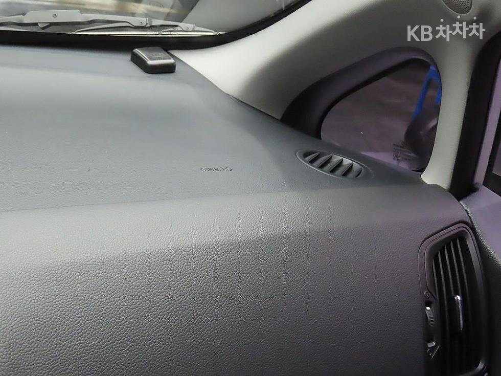 2014 - kia pride
