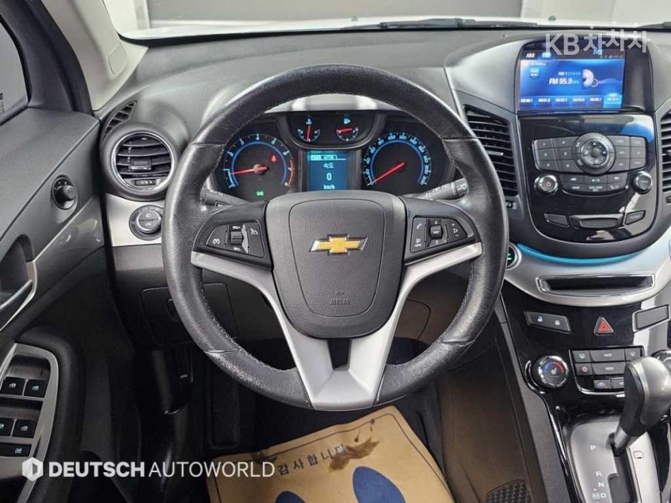Chevrolet Orlando — miniaturë 13