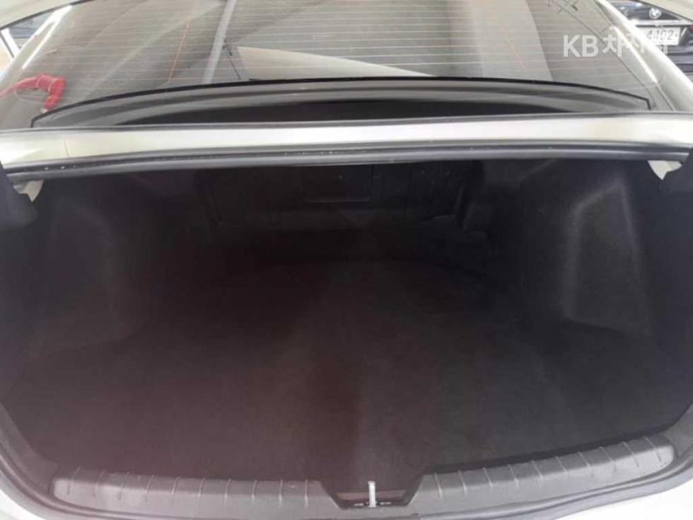 2021 - kia k5