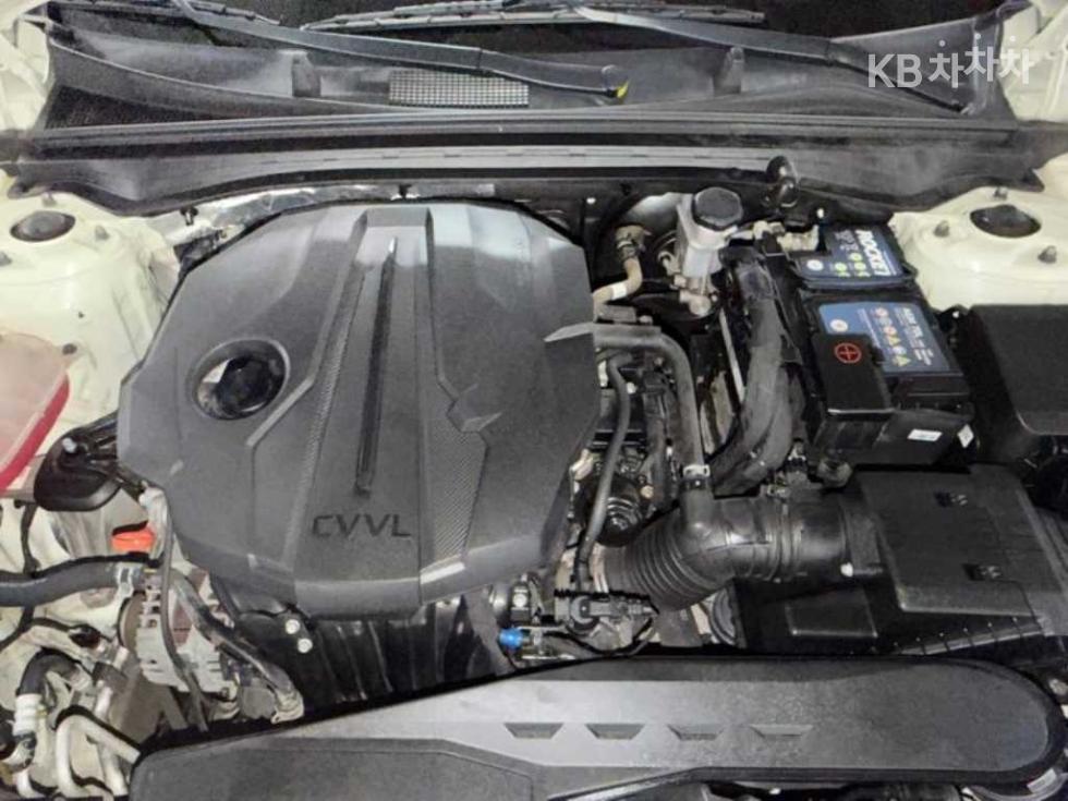 2021 - kia k5