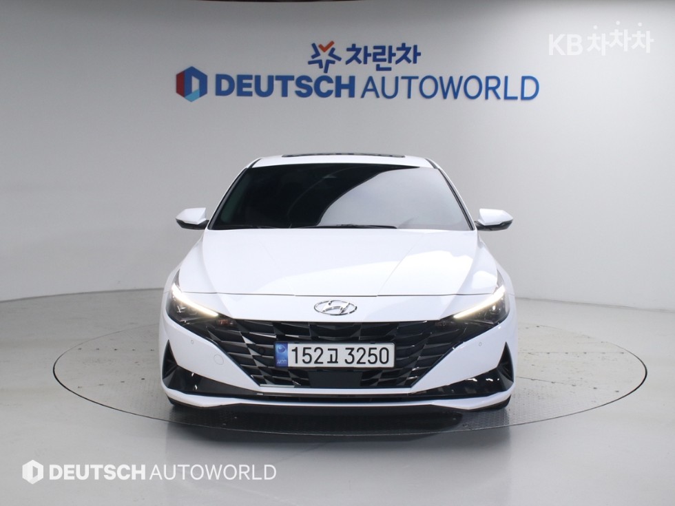 Hyundai Avante — miniaturë 3