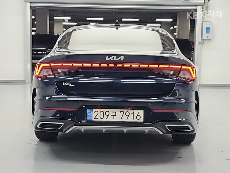 2023 - kia k5