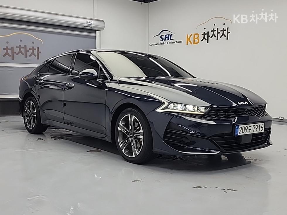 2023 - kia k5