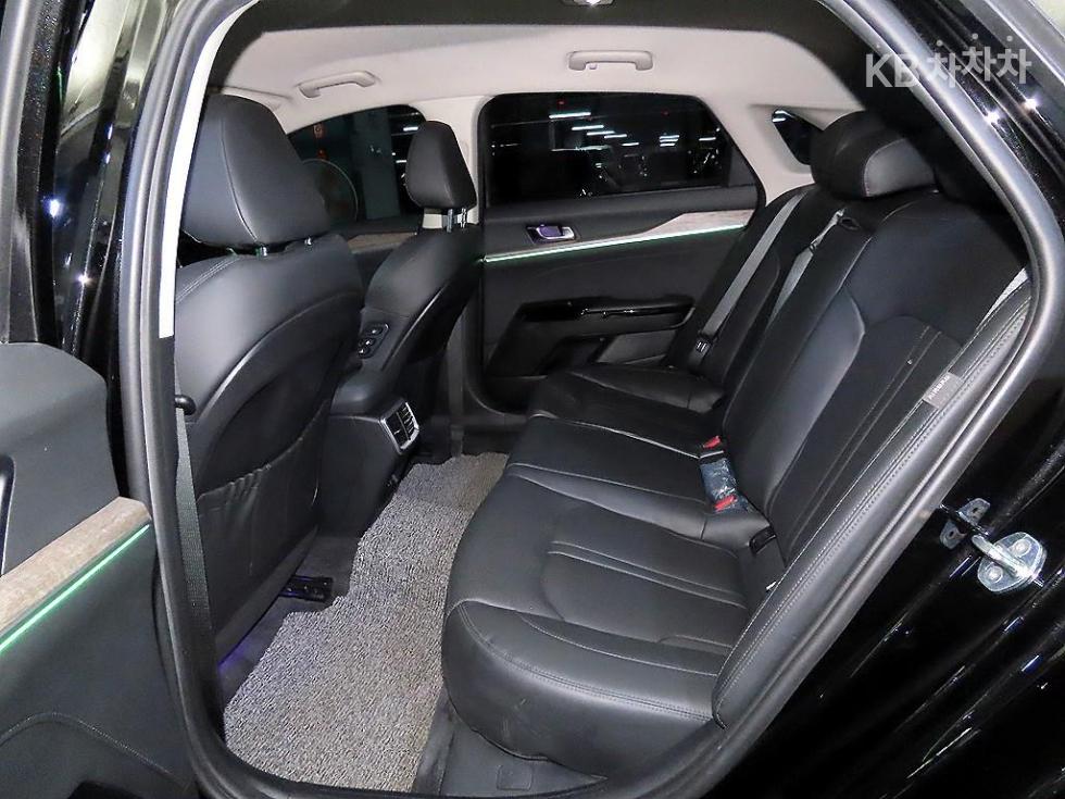 2021 - kia k5