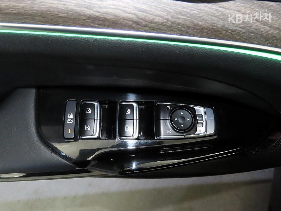 2021 - kia k5