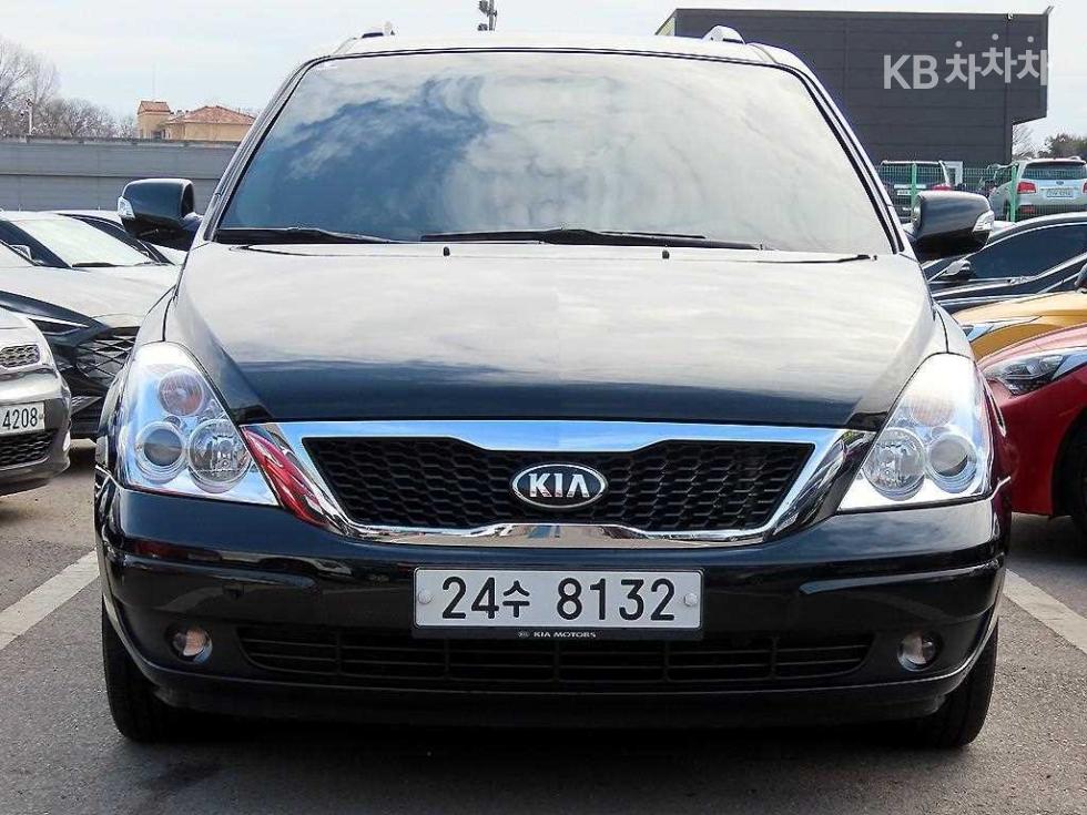2013 kia carnival