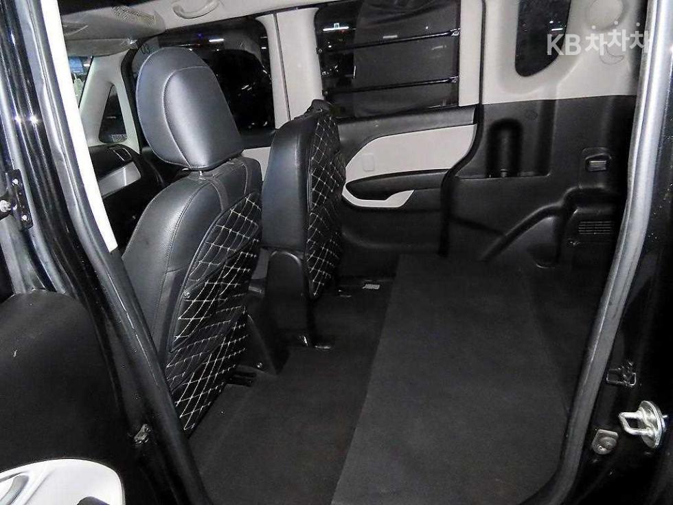 2018 - kia ray