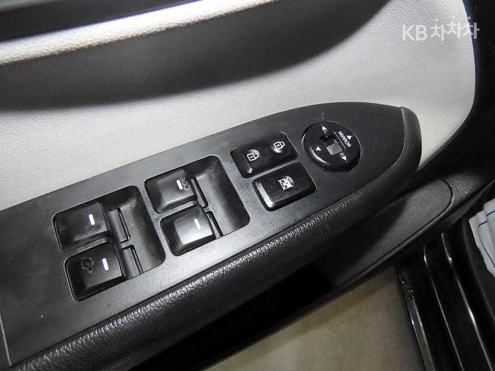 2018 - kia ray