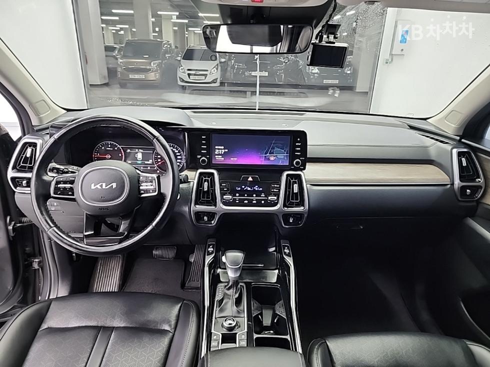 2023 - kia sorento