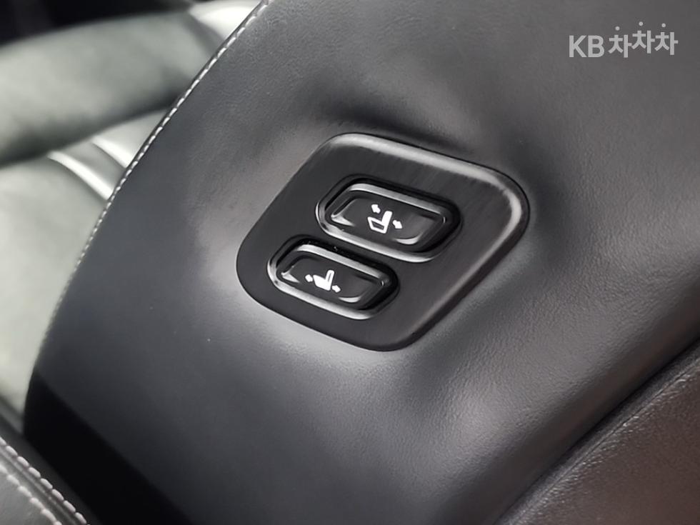 2023 - kia sorento